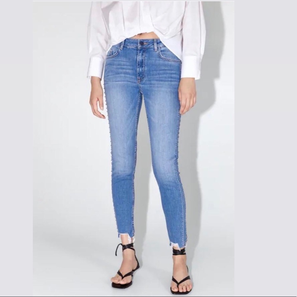 ZARA jeans with rhinestones down each side, size 4